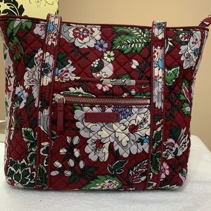 Vera Bradley Small Vera tote in Bordeaux Blooms